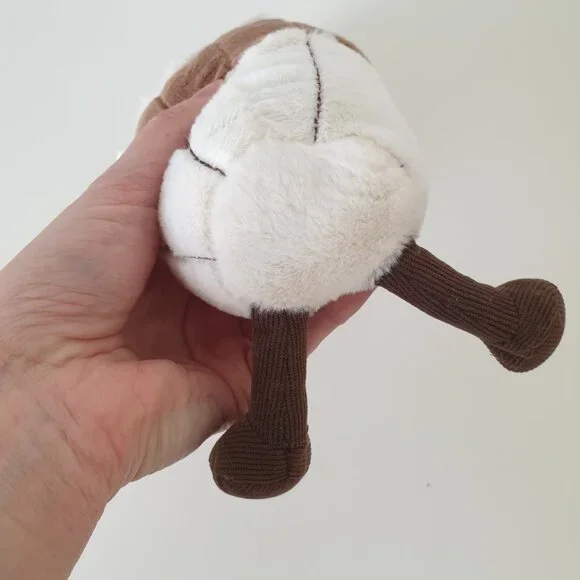 Jellycat Shanghai Amuseables Yulania Latte Exclusive Valentine's Day Plush Toy - Picture 7 of 7